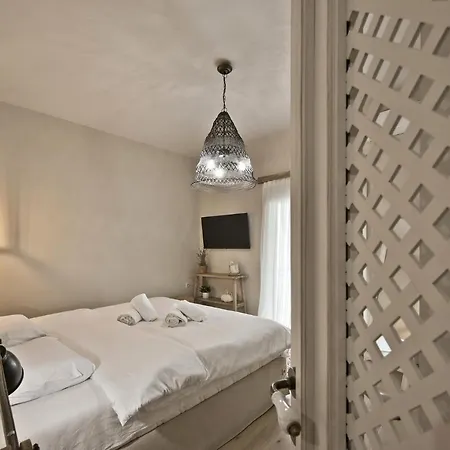 Stylish Apartment At Pagrati Athens Exterior photo