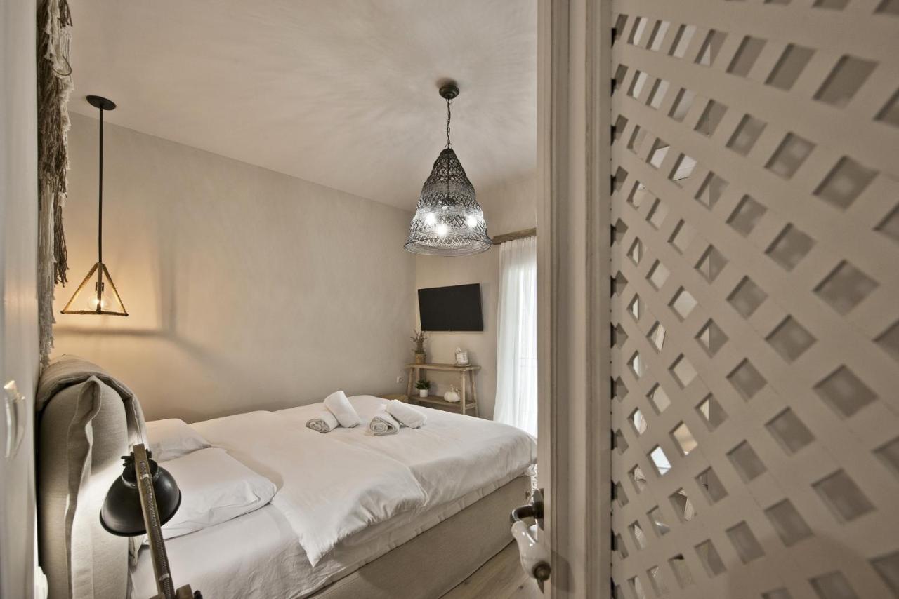 Stylish At Pagrati Apartment