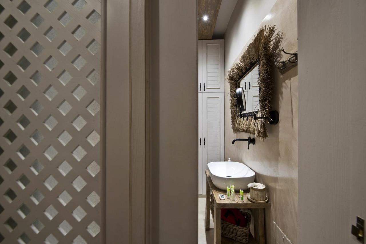 Stylish At Pagrati Apartment Athens